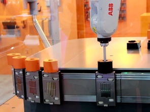 智能制造新篇章 構建電子產(chǎn)品智能工廠的路徑與策略